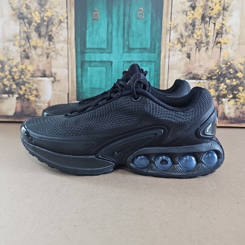 Nike Air Max Dn‎ Black Metallic Dark Grey Mens Size 11 Sneakers DV3337-006
